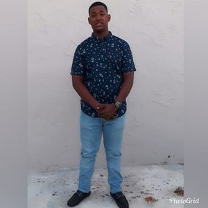 Meet your Posher, Franyel